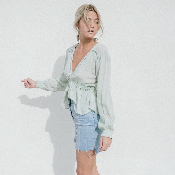 Tops - THE "KEELY" TOP Tops - THE "KEELY" TOP